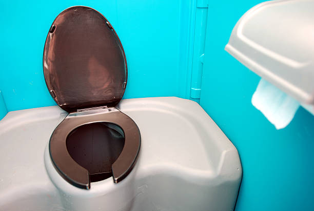 Best Portable toilet rental cost  in Osage City, KS