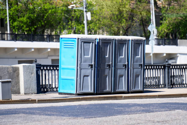 Best Portable toilet rental cost  in Osage City, KS